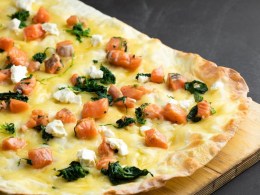 Лосось, шпинат, моцарелла, креметте