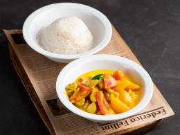 Курица карри с рисом