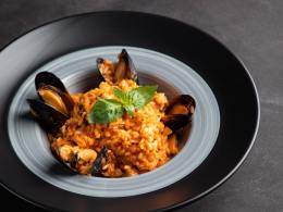 Ризотто с морепродуктами (соус на выбор)