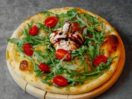 Пицца с бурратой