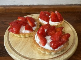 Тарталетка клубничная